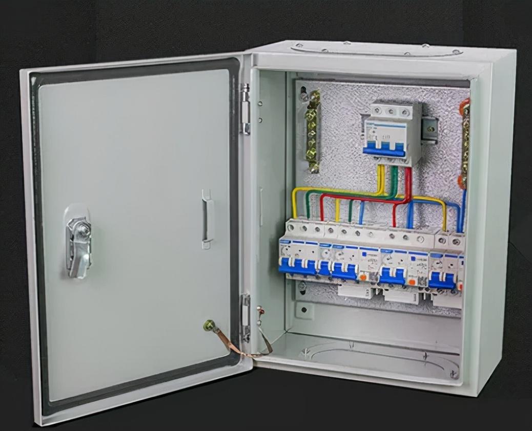 小小配電箱，安全隱患大！安全配置與科學使用指南
